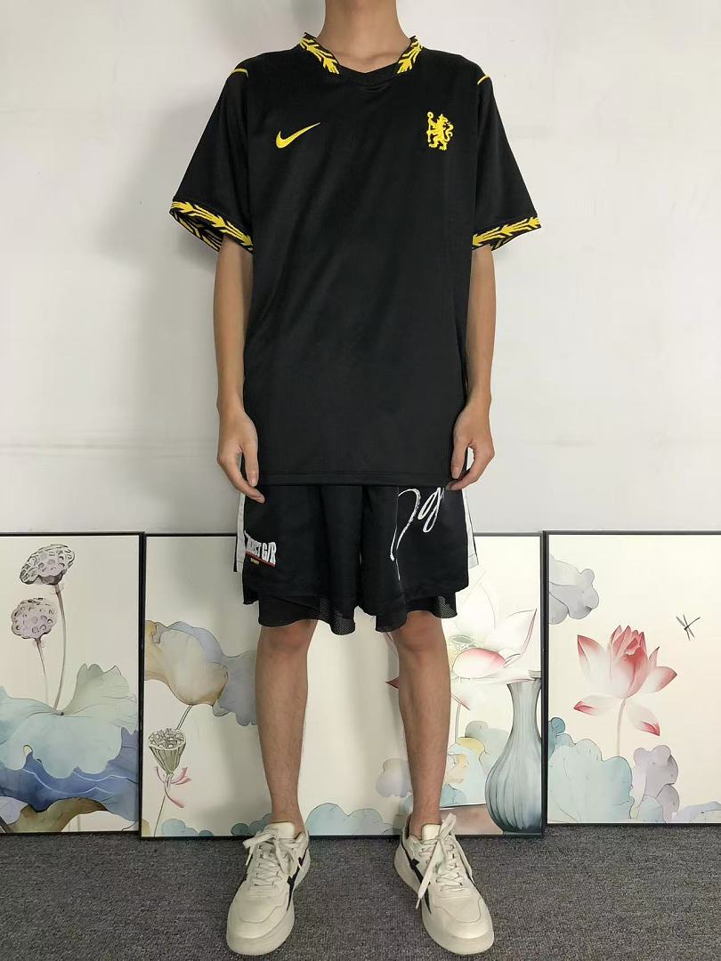 Unbranded 82 FOOTBALL T-SHIRT 1282810002 (Im 170Cm 60Kg I Wear Size L In The Phot) - Image 3