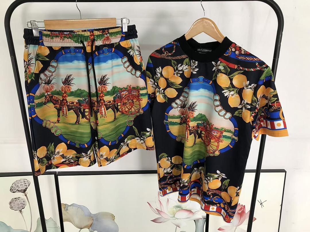 Dolce & Gabbana SHORTS175 D⭐LC⭐ GA⭐⭐A⭐A T-SHIRT - Image 34