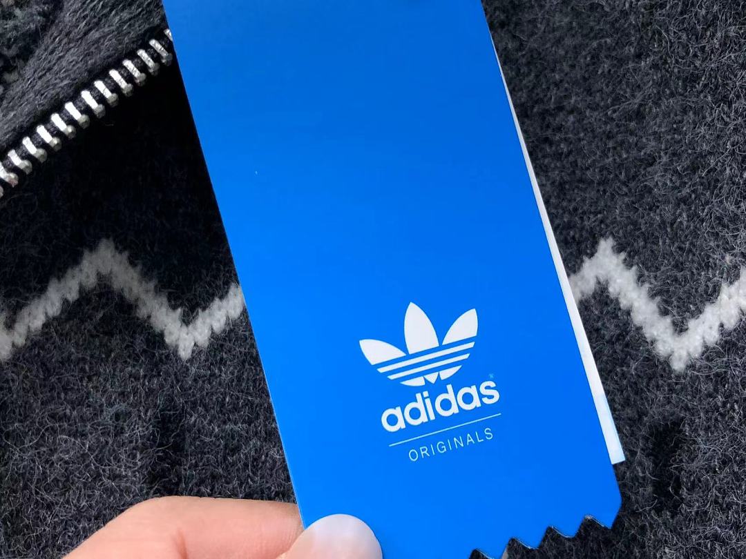 Adidas 228 A⭐I⭐AS SWEATER FEMAIE - Image 26