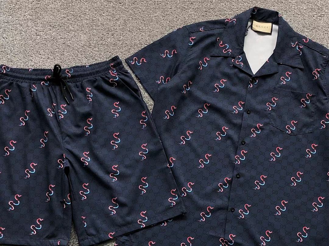 Gucci SHORTS95 G⭐C⭐I SHIRT - Image 7