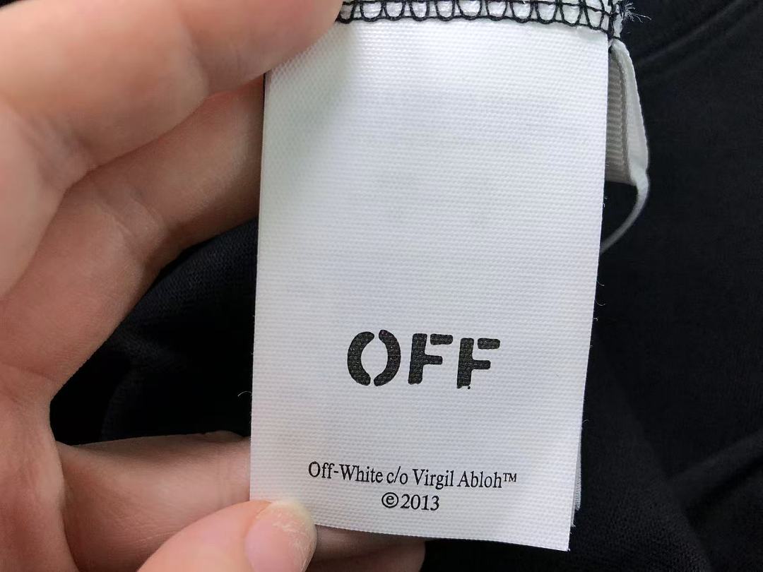 Off-White 105 OFF-WHITE T-SHIRT 5207182419 (Im 170Cm 60Kg I Wear Size M In The Phot) - Image 21