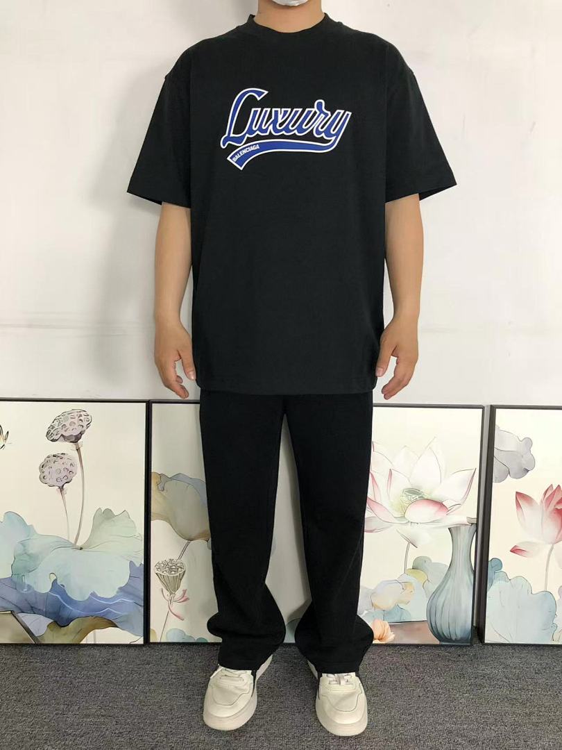 Balenciaga 115 B⭐L⭐⭐⭐IA⭐A T-SHIRT 3203240921 (Im 170Cm 60Kg I Wear Size M In The Phot) - Image 3