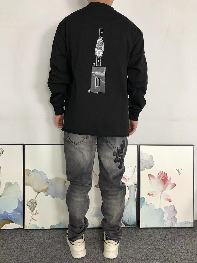 Chanel 98 ENFANTS RICHES DEPRIMES LONG SLEEVED 5211253162 (Im 170Cm 60Kg I Wear Size S In The Phot) - Image 4