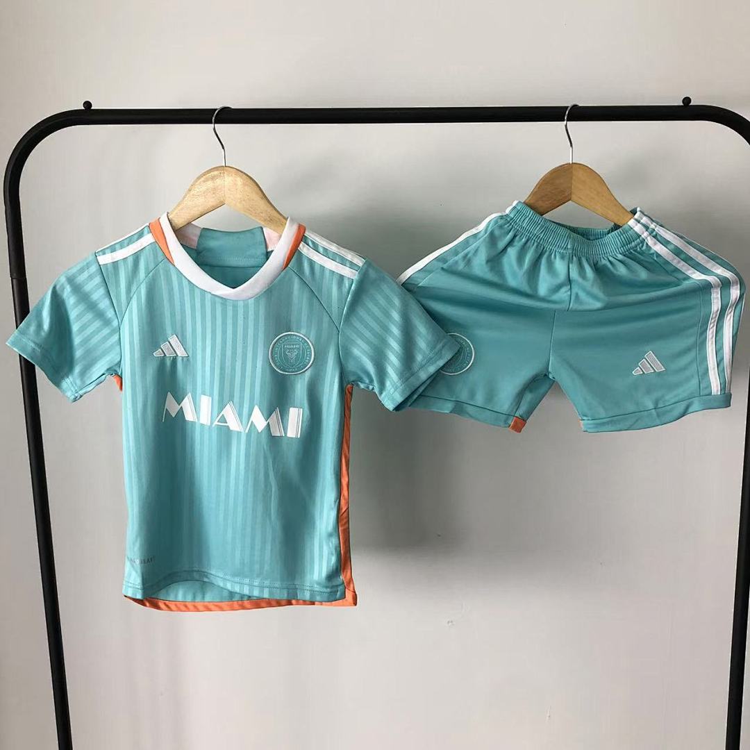 Chanel 68 FOOTBALL CHILD T-SHIRT - Image 23