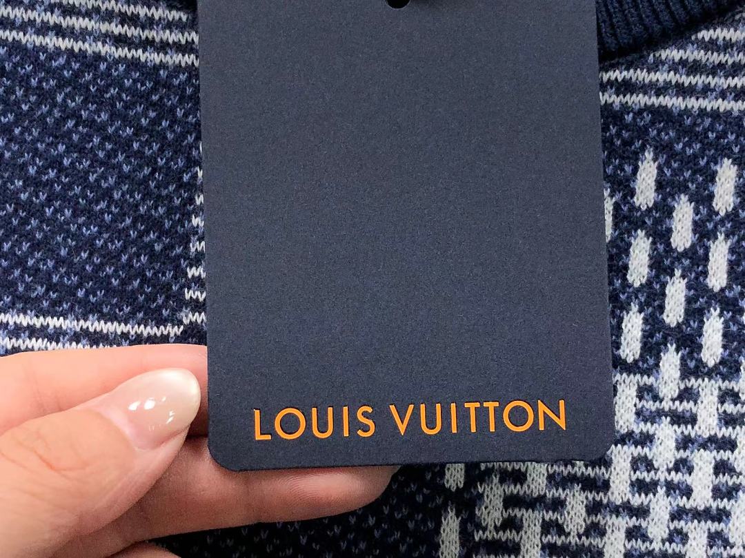 Louis Vuitton 195 L⭐ T-SHIRT 22060106125 (Im 170Cm 60Kg I Wear Size M In The Phot) - Image 12
