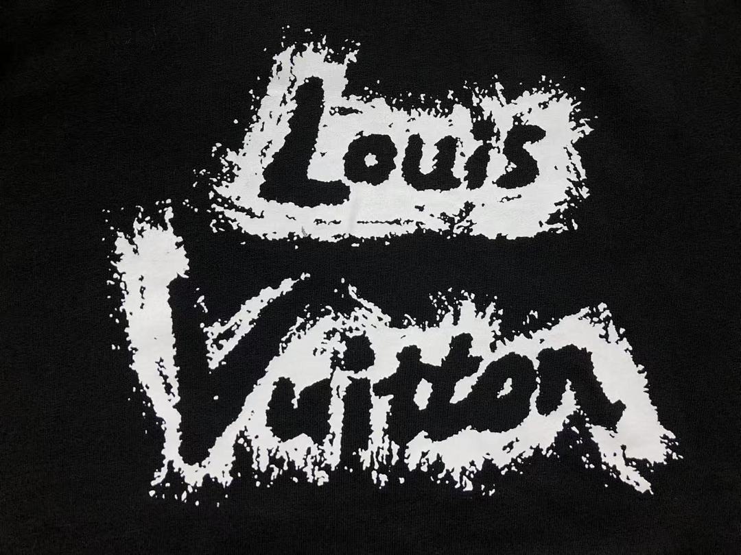 Louis Vuitton 108 L⭐ T-SHIRT 41062621126 (Im 170Cm 60Kg I Wear Size XS In The Phot) - Image 13