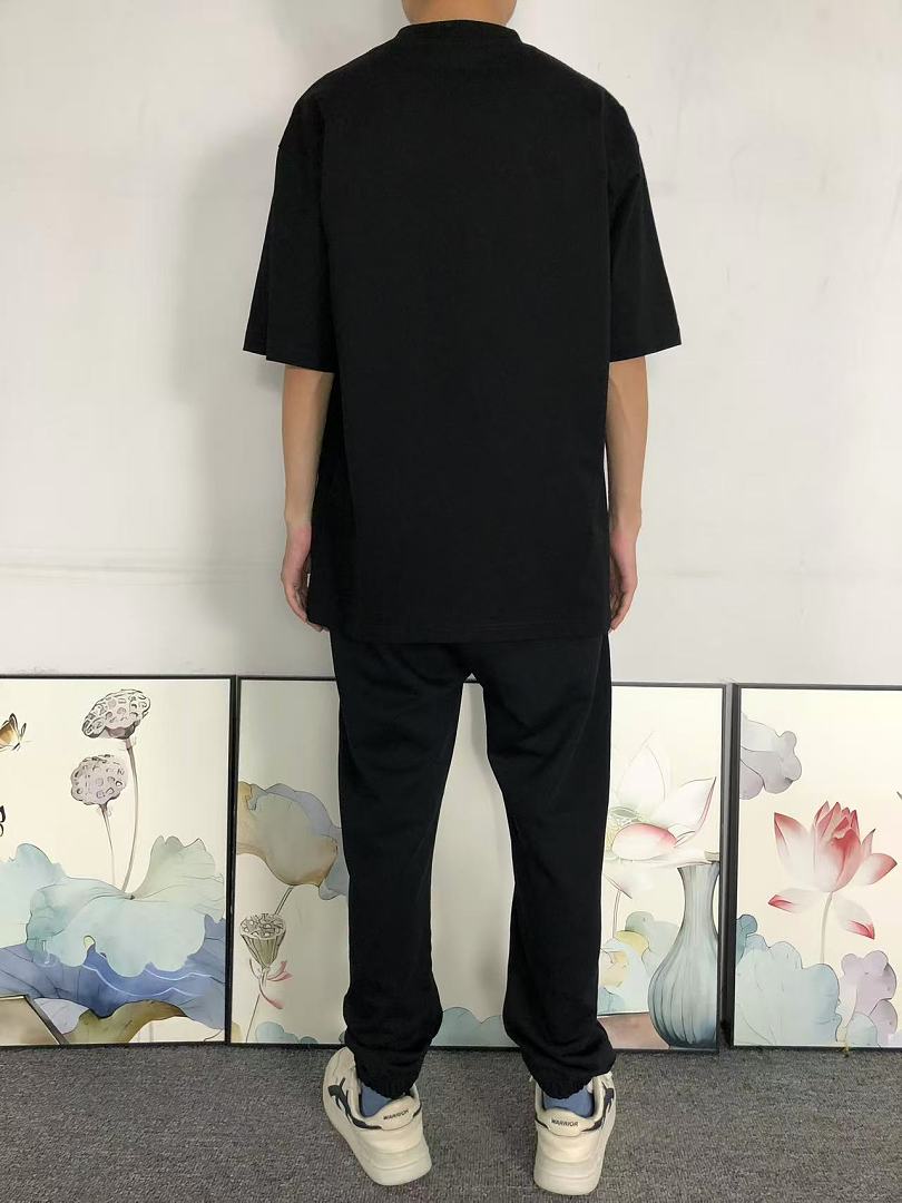 Balenciaga 129 B⭐L⭐⭐⭐IA⭐A T-SHIRT 3206171821 (Im 170Cm 60Kg I Wear Size S In The Phot) - Image 4
