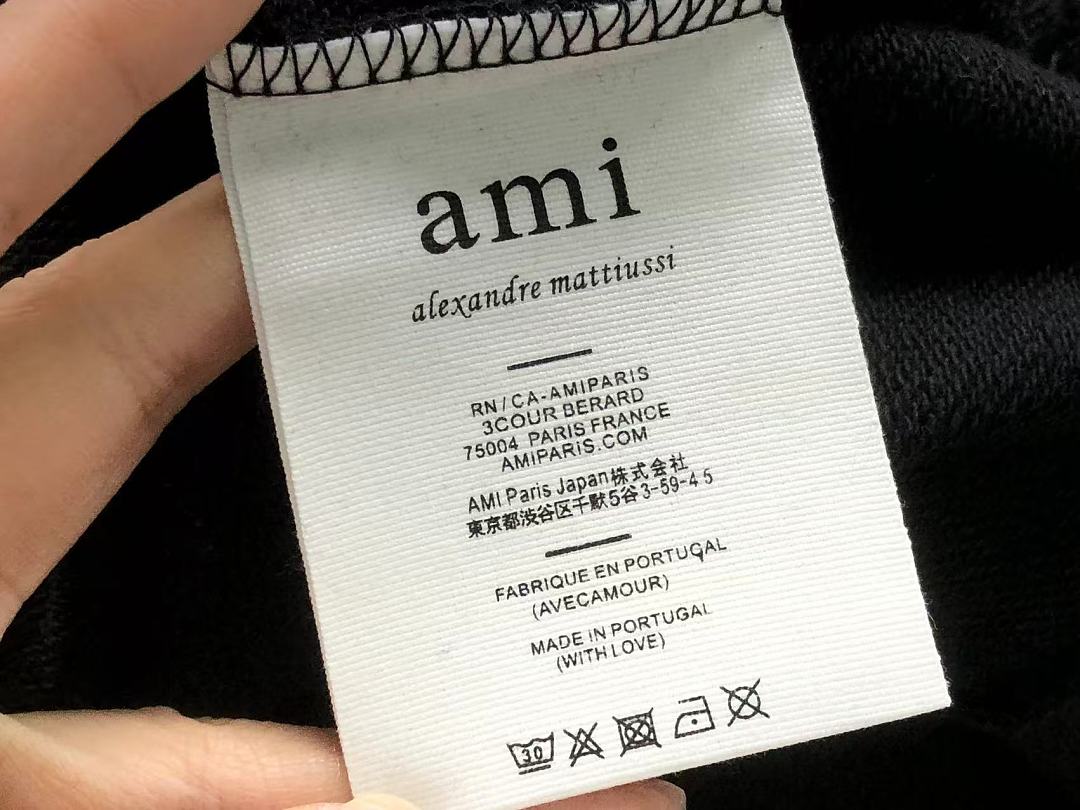 AMI 175 AMI HOODIE 22082708001 (Im 170Cm 60Kg I Wear Size M In The Phot) - Image 43