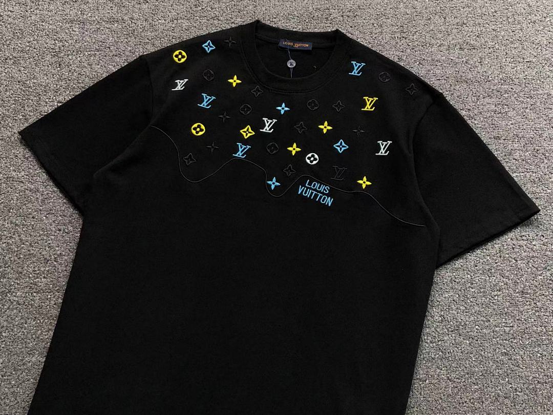 Louis Vuitton 118 L⭐ T-SHIRT 5240706147 (Im 170Cm 60Kg I Wear Size L In The Phot) - Image 11