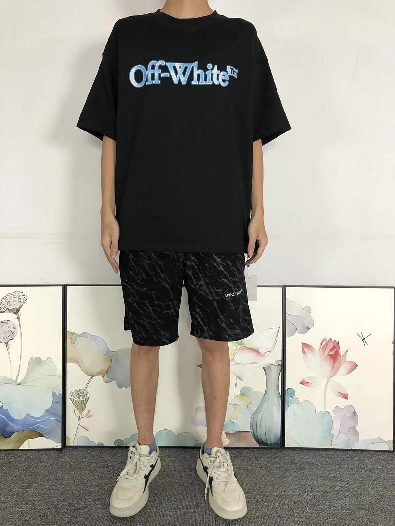 Off-White 105 OFF-WHITE T-SHIRT 5207030219 (Im 170Cm 60Kg I Wear Size M In The Phot) - Image 3