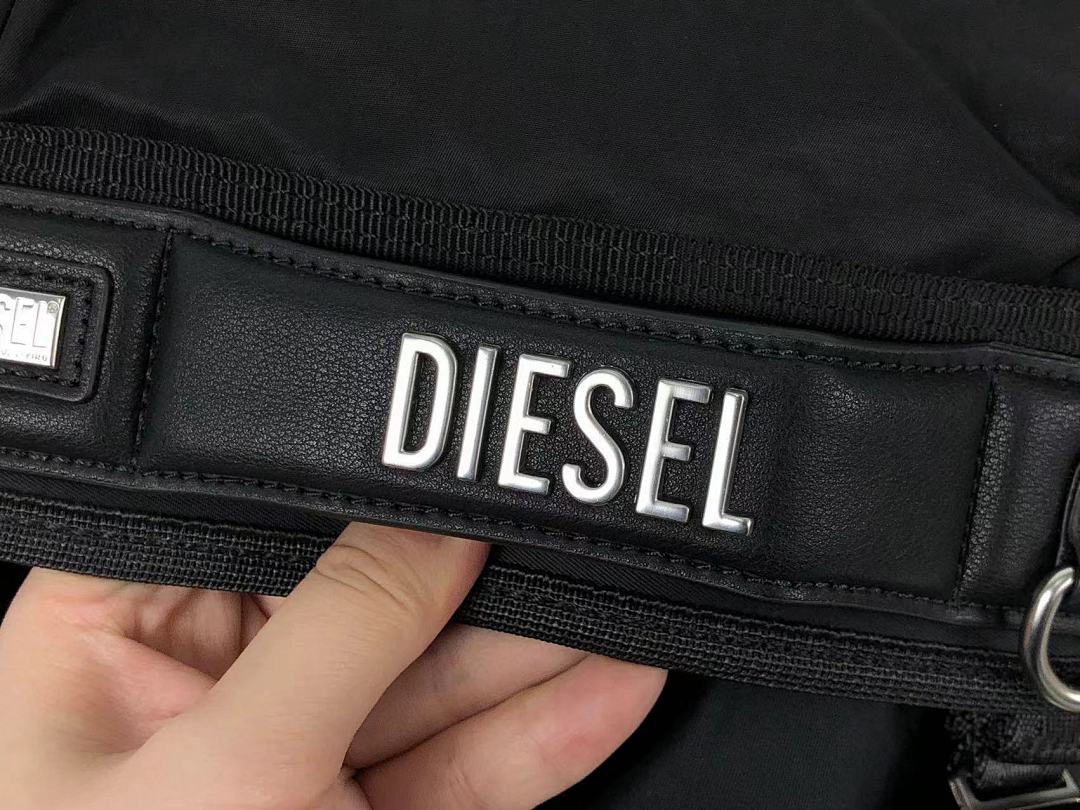 Diesel 228 DIESEL BAG 111261575 (Long 24CM* Wide 14CM* High 35CM) - Image 5