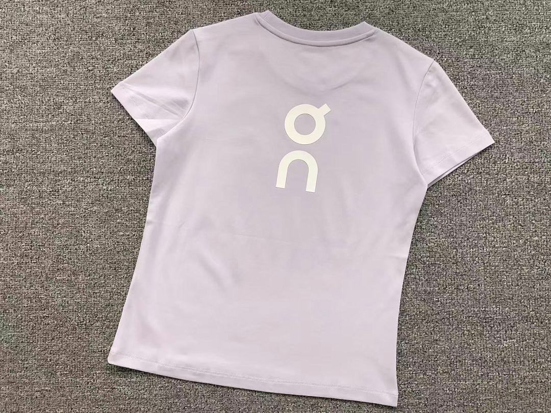 On Running 88 ON T-SHIRT FEMAIE - Image 8