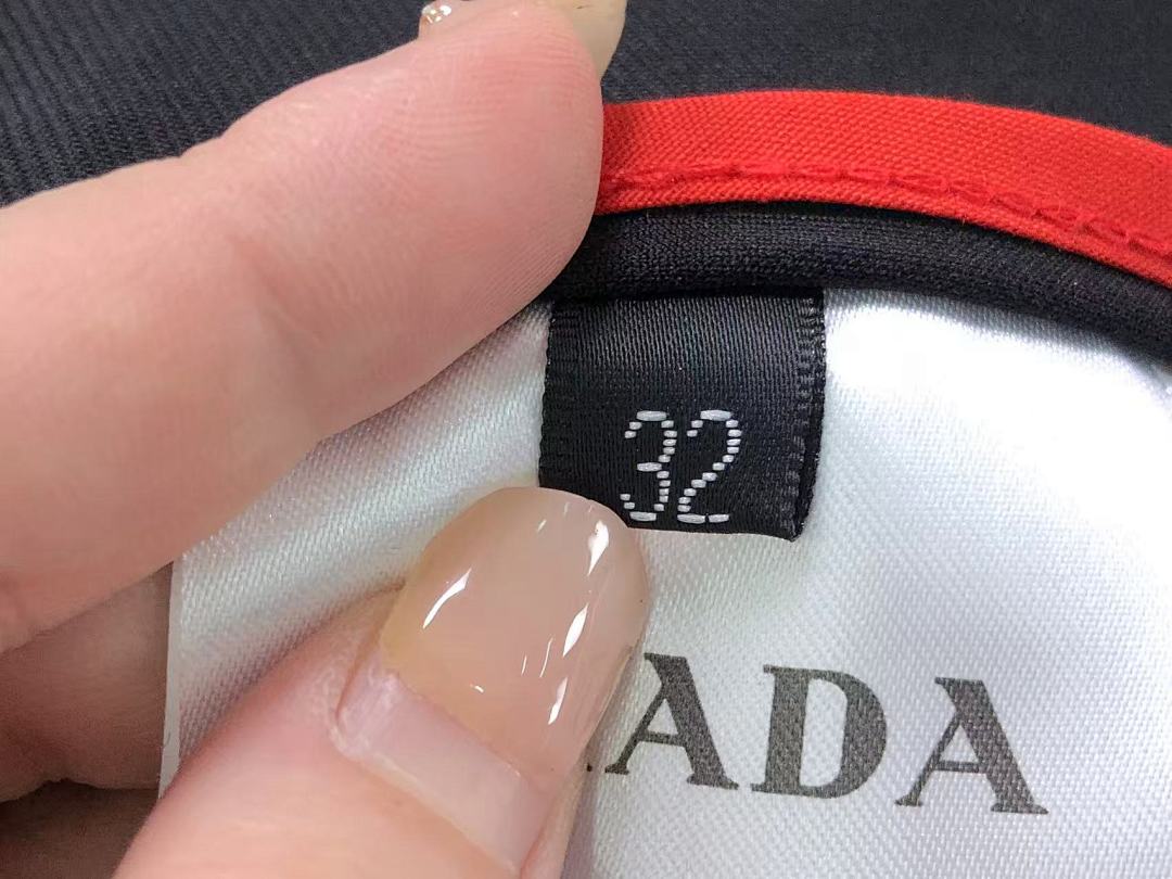 Prada 215 P⭐A⭐A - Image 28