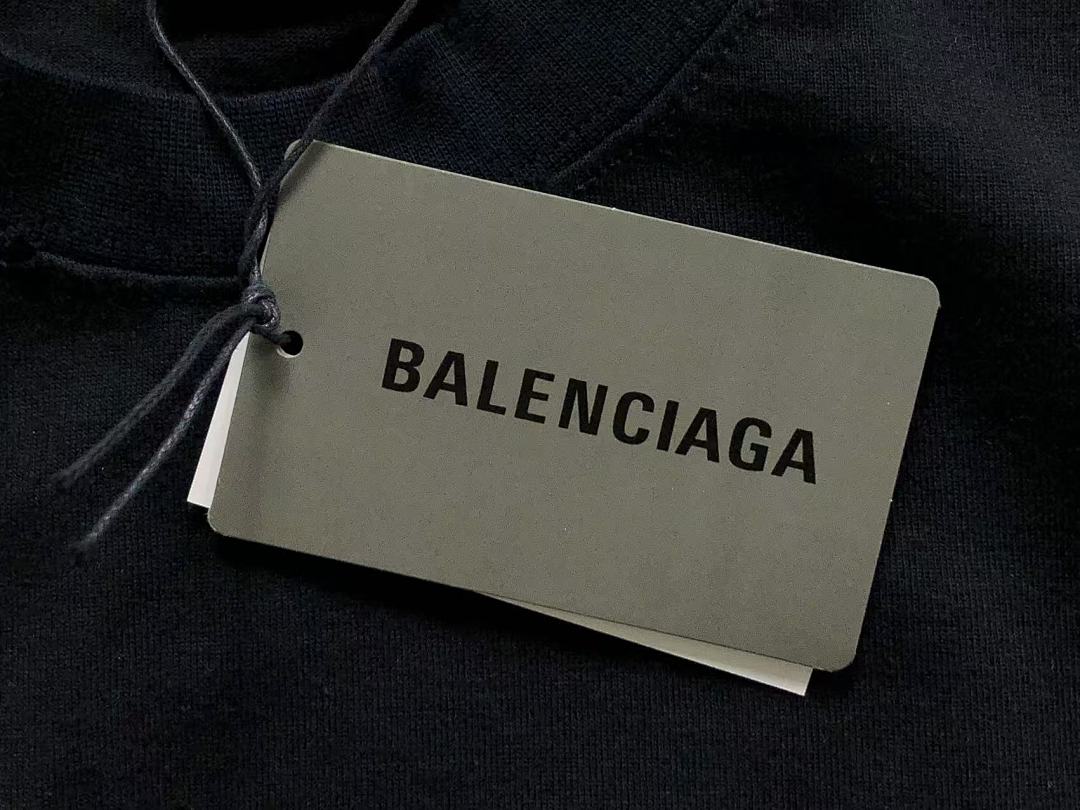 Balenciaga 135 B⭐L⭐⭐⭐IA⭐A T-SHIRT 42041311163 (Im 170Cm 60Kg I Wear Size XS In The Phot) - Image 26
