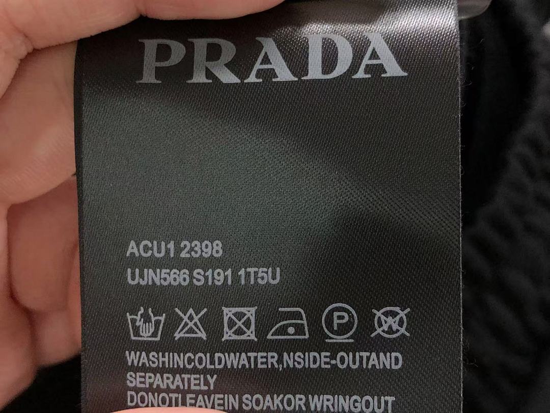 Prada 138 P⭐A⭐A SHORTS 3106191221 (Im 170Cm 60Kg I Wear Size M In The Phot) - Image 28