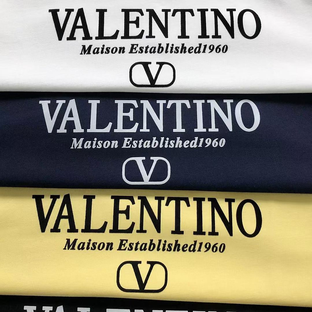 Valentino 115 VALENTINO T-SHIRT 5241605147 (Im 170Cm 60Kg I Wear Size M In The Phot) - Image 17