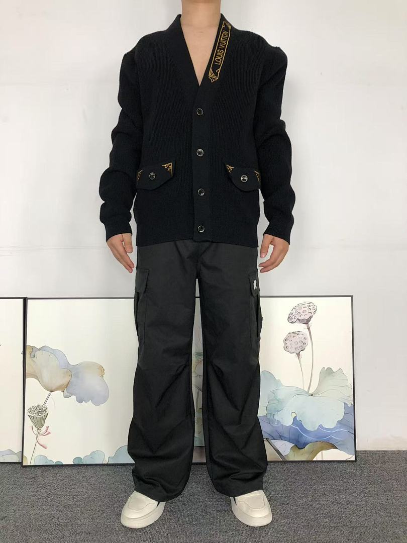 Louis Vuitton 419 L⭐ SWEATER 3107170121 (Im 170Cm 60Kg I Wear Size L In The Phot) - Image 3