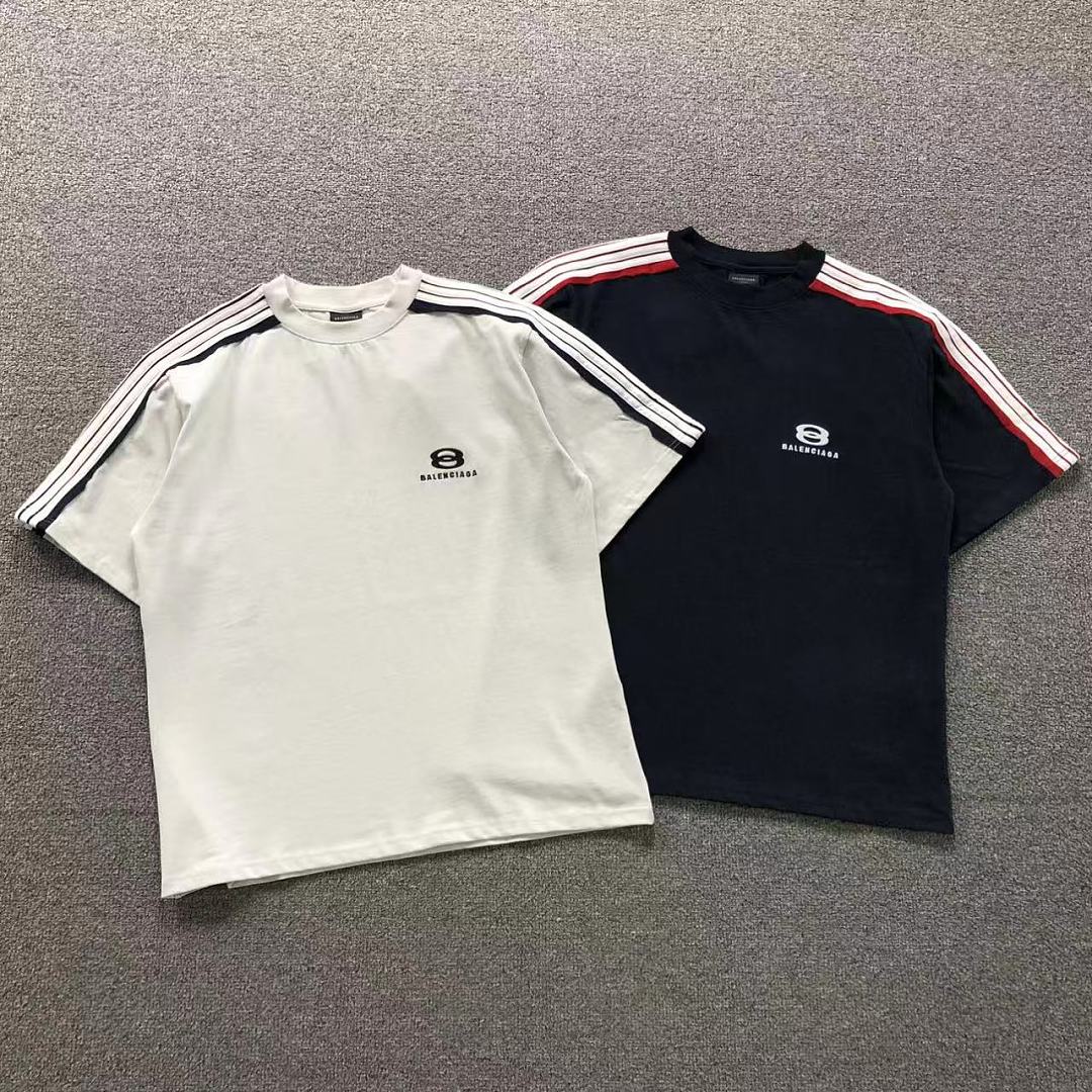 Balenciaga 135 B⭐L⭐⭐⭐IA⭐A T-SHIRT 42042602163 (Im 170Cm 60Kg I Wear Size XS In The Phot)