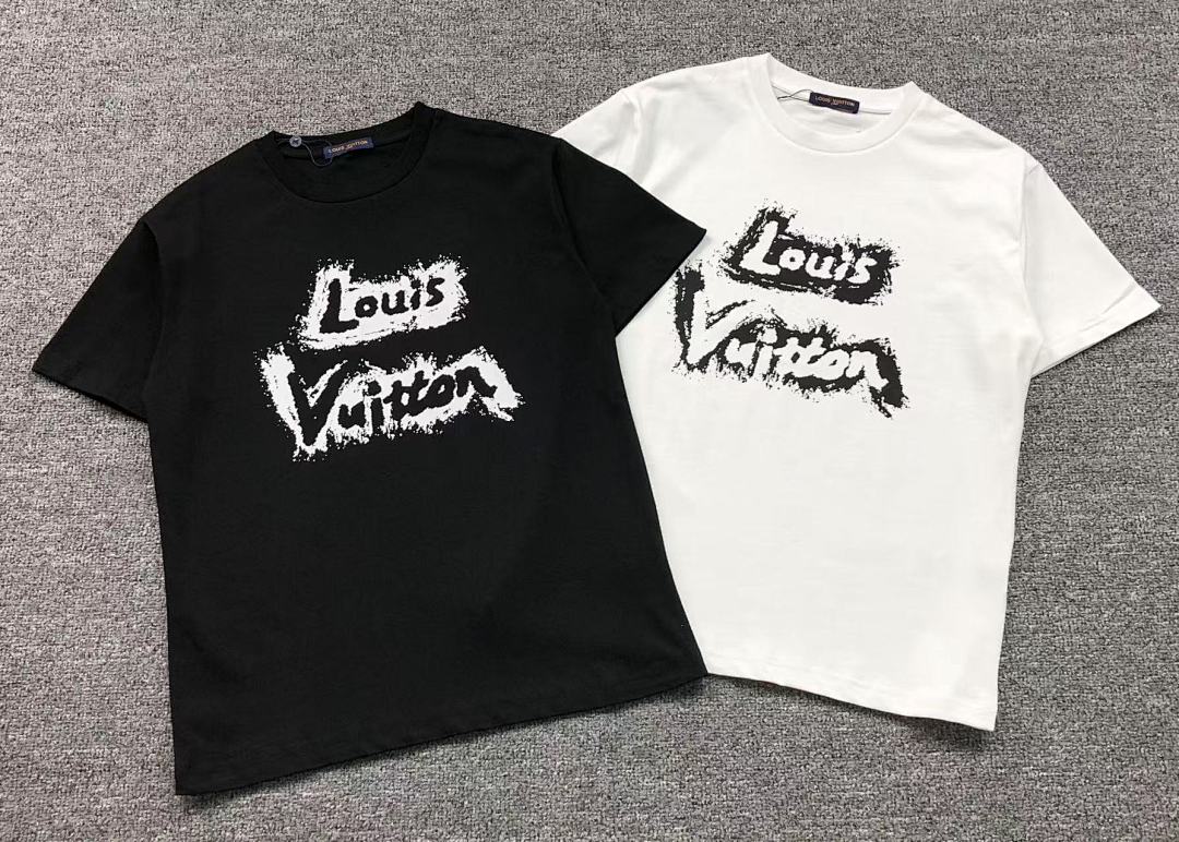 Louis Vuitton 108 L⭐ T-SHIRT 41062621126 (Im 170Cm 60Kg I Wear Size XS In The Phot) - Image 5
