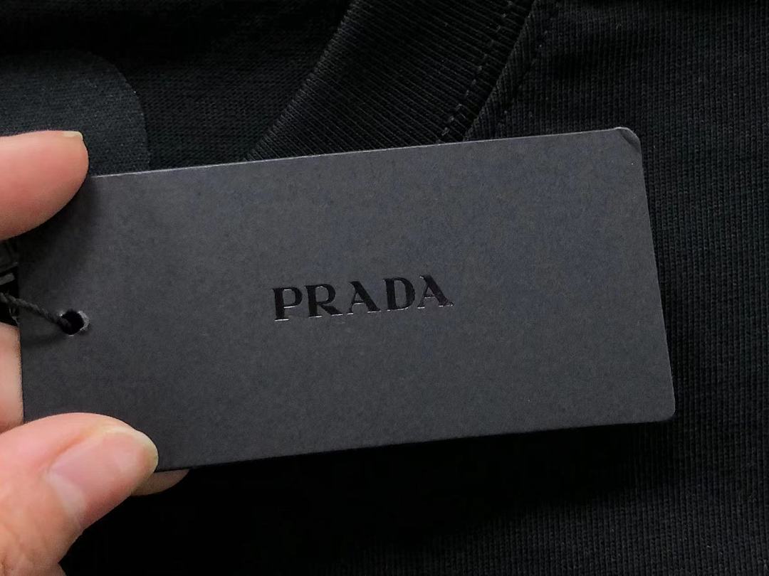 Prada 135 P⭐A⭐A T-SHIRT 3203272117 (Im 170Cm 60Kg I Wear Size M In The Phot) - Image 19