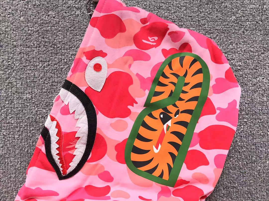 Bape 238 BAPE HOODIE 4111080677 (Im 170Cm 60Kg I Wear Size L In The Phot) - Image 78