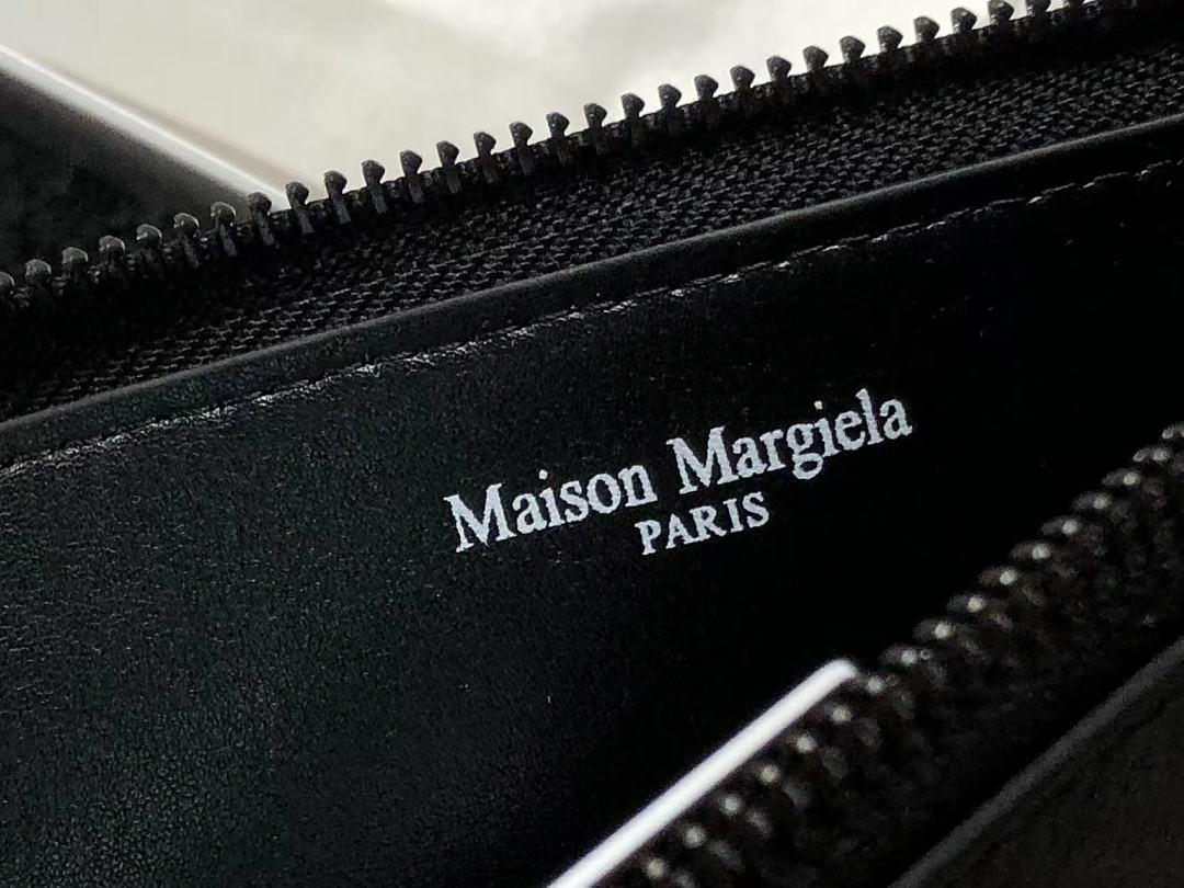 On Running 185 MAISON MARGIELA BAG 3206182721 (Long 21CM* High 11CM) - Image 12