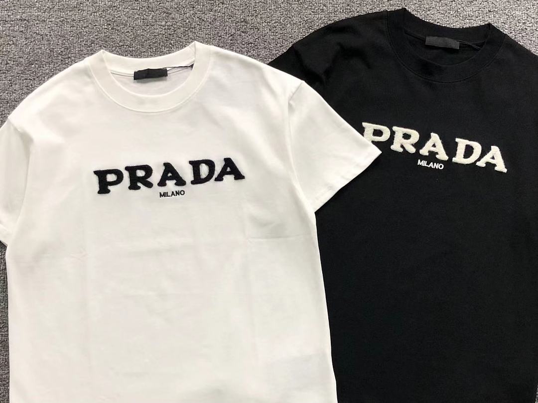 Prada 158 P⭐A⭐A T-SHIRT 22051212001 (Im 170Cm 60Kg I Wear Size S In The Phot) - Image 6
