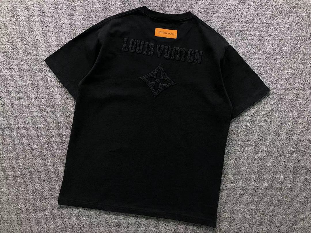 Louis Vuitton 188 L⭐ T-SHIRT 2203181705 (Im 170Cm 60Kg I Wear Size M In The Phot) - Image 11