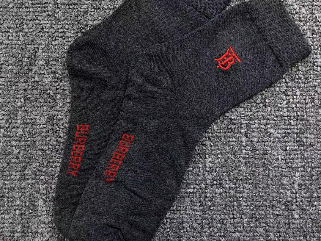 Burberry 69 B⭐R⭐E⭐RY - Image 11