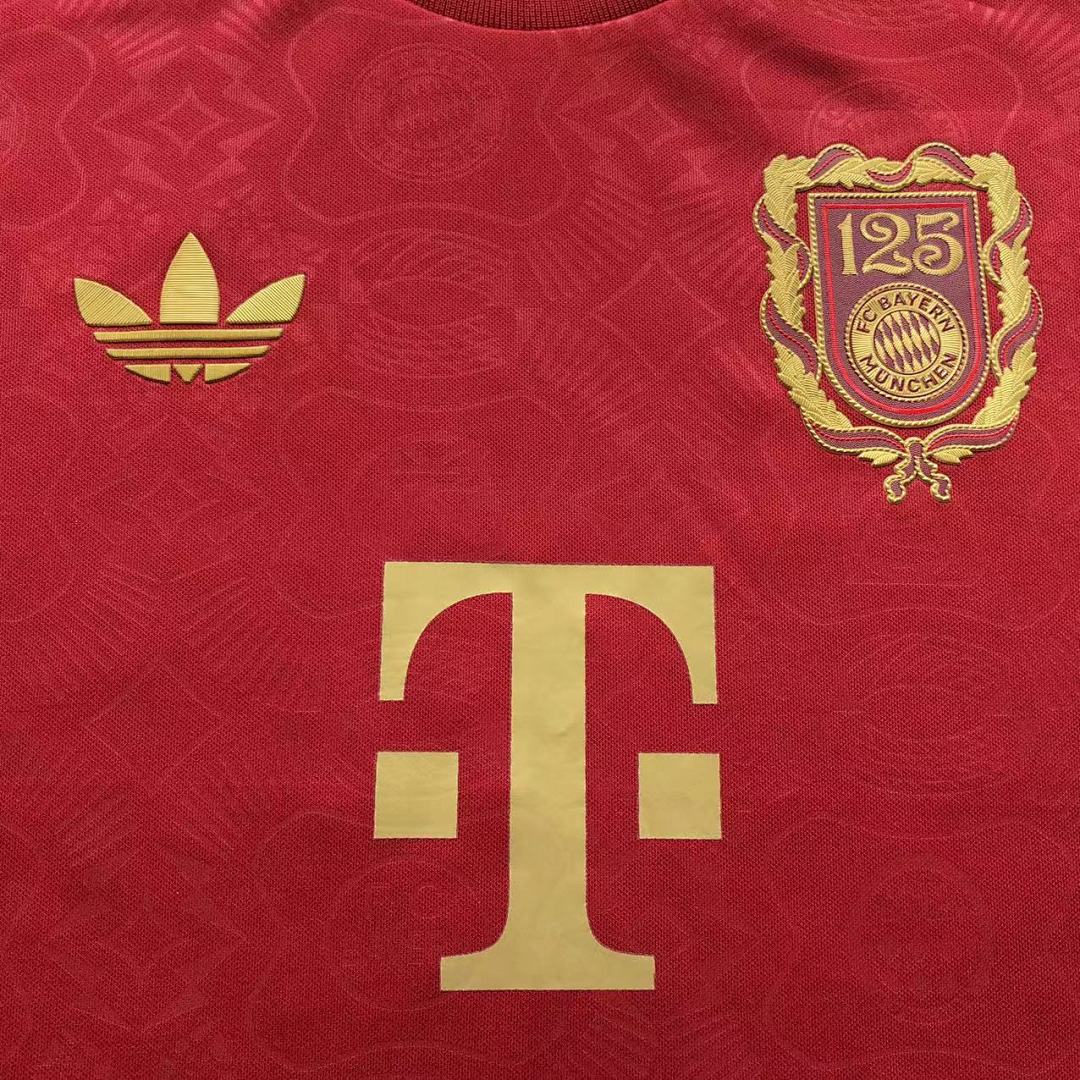 Chanel 68 FOOTBALL T-SHIRT SHORTS - Image 9
