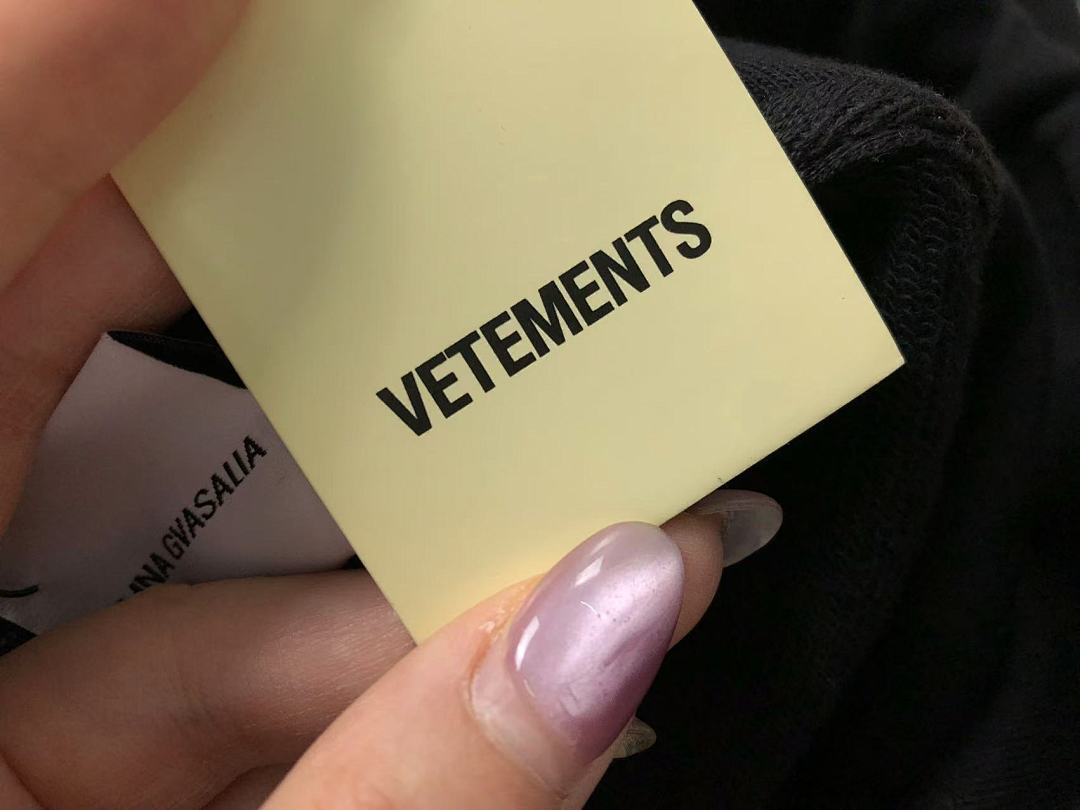 Vetements 175 VETEMENTS - Image 19