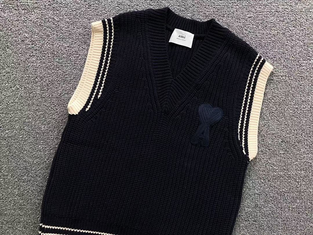 AMI 115 AMI SWEATER VEST 510181488 (Im 170Cm 60Kg I Wear Size S In The Phot) - Image 9