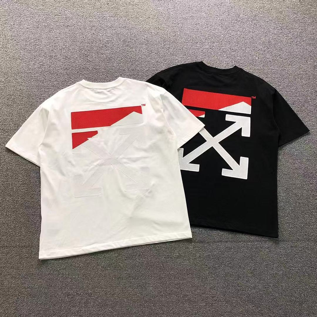 Off-White 129 OFF-WHITE T-SHIRT 5208010419 (Im 170Cm 60Kg I Wear Size L In The Phot)