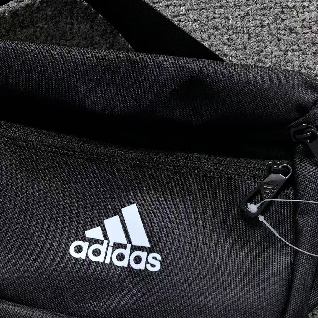 Adidas 72 A⭐I⭐AS BAG 127240943 (Long 26CM* Wide 5CM* High 14CM) - Image 7