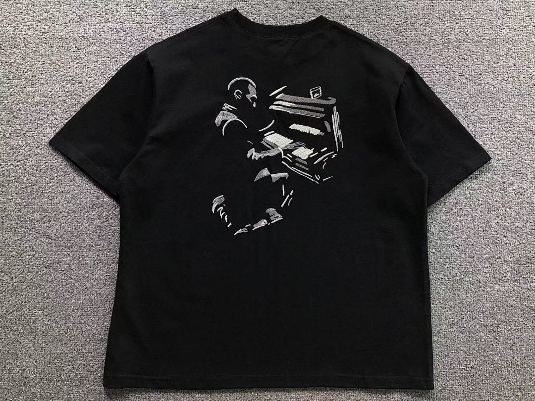 Chanel 85 DER⭐CHUT⭐E T-SHIRT 121150256 (Im 170Cm 60Kg I Wear Size S In The Phot) - Image 5