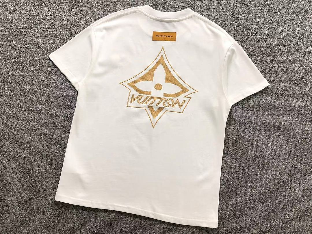 Louis Vuitton 145 L⭐ T-SHIRT 22051211001 (Im 170Cm 60Kg I Wear Size S In The Phot) - Image 7