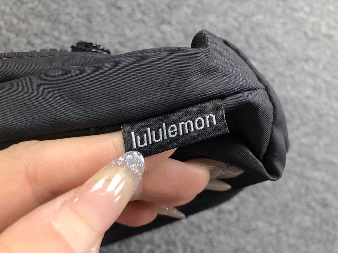 On Running 128 LULULEMON BAG 4106032777 (Long 16CM* Wide 7CM* High 20CM) - Image 31