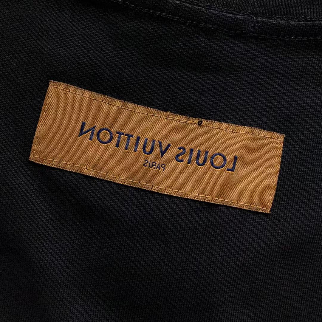 Louis Vuitton 118 L⭐ T-SHIRT 5230607147 (Im 170Cm 60Kg I Wear Size M In The Phot) - Image 15