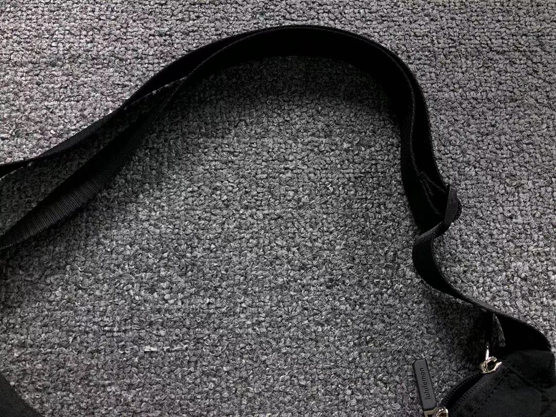 On Running 85 LULULEMON BAG 1108220566 (Long 37CM* Wide 9CM* High 26CM) - Image 19