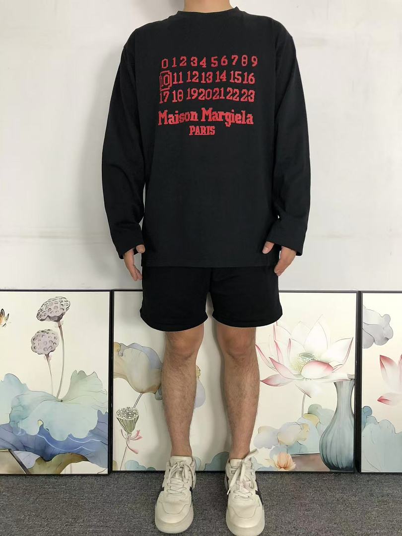 On Running 105 MAISON MARGIELA LONG SLEEVED 52073018136 (Im 170Cm 60Kg I Wear Size S In The Phot) - Image 3