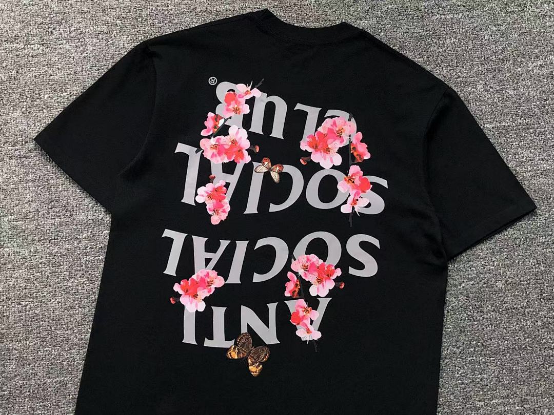 Christian Louboutin 85 ANTI SOCIAL CLUB T-SHIRT - Image 9