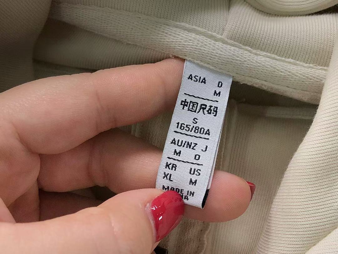 Adidas 158 A⭐I⭐AS HOODIE FEMAIE - Image 11