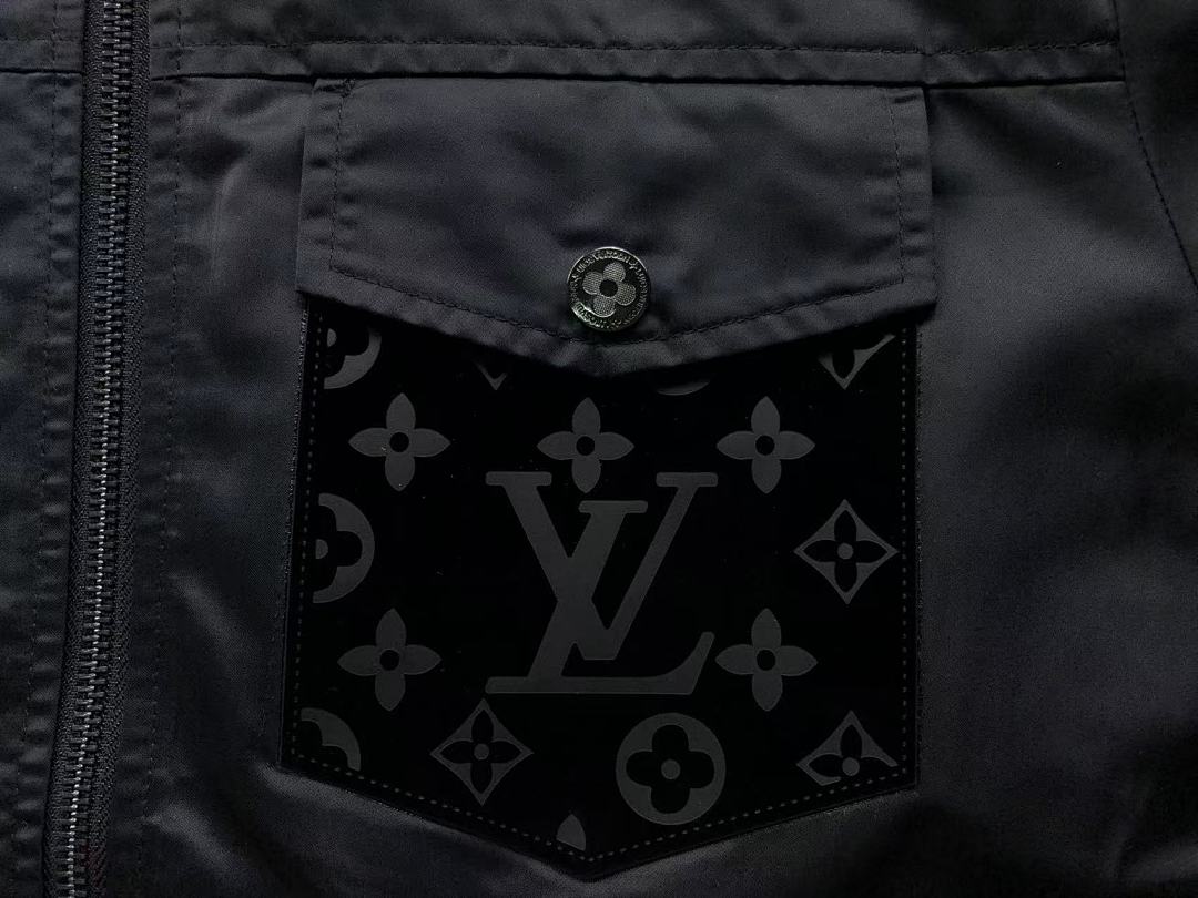 Louis Vuitton 188 L⭐ JACKET 3109201020 (Im 170Cm 60Kg I Wear Size M In The Phot) - Image 8
