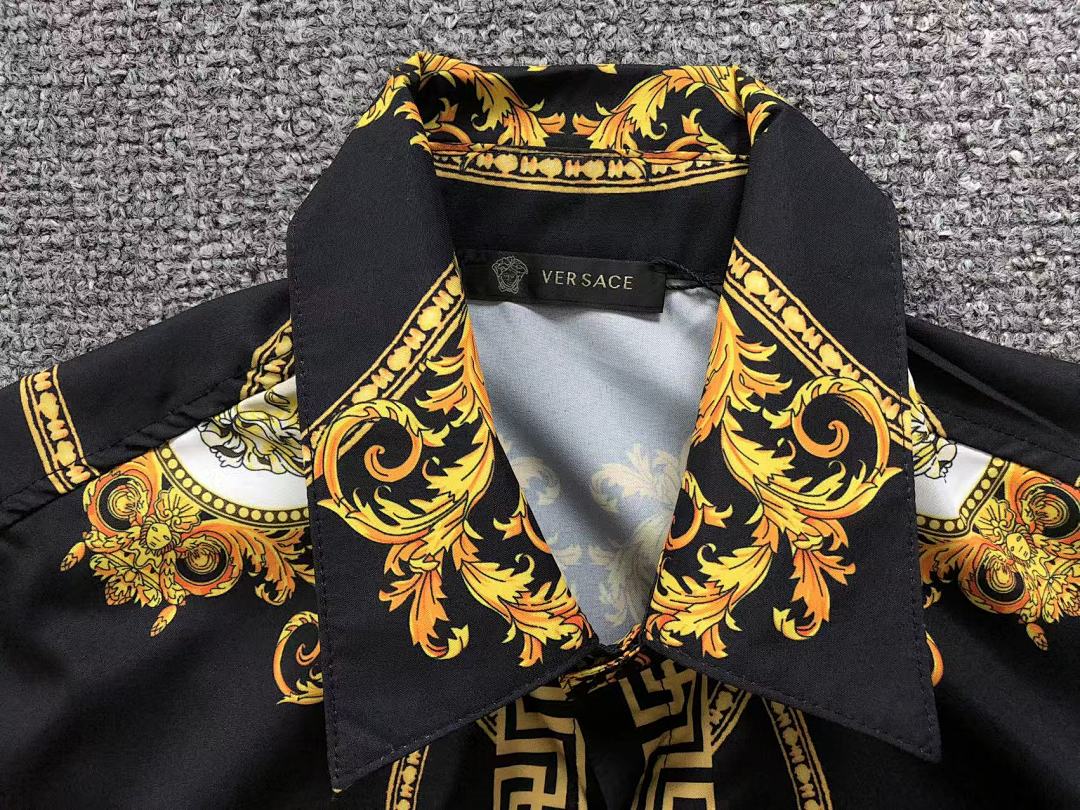 Versace 118 V⭐⭐SA⭐E SHIRT A26 311043039 (Im 170Cm 55Kg I Wear Size L In The Phot) - Image 17