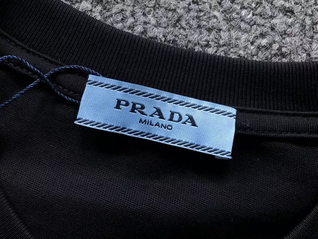 Prada 88 P⭐A⭐A T-SHIRT 127110432 (Im 170Cm 60Kg I Wear Size M In The Phot) - Image 19