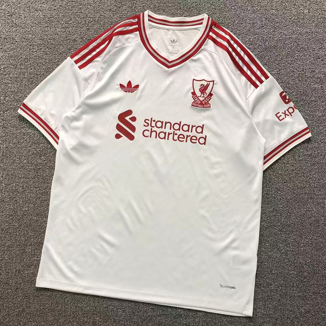 Unbranded 82 FOOTBALL T-SHIRT 1262218002 (Im 170Cm 60Kg I Wear Size L In The Phot)