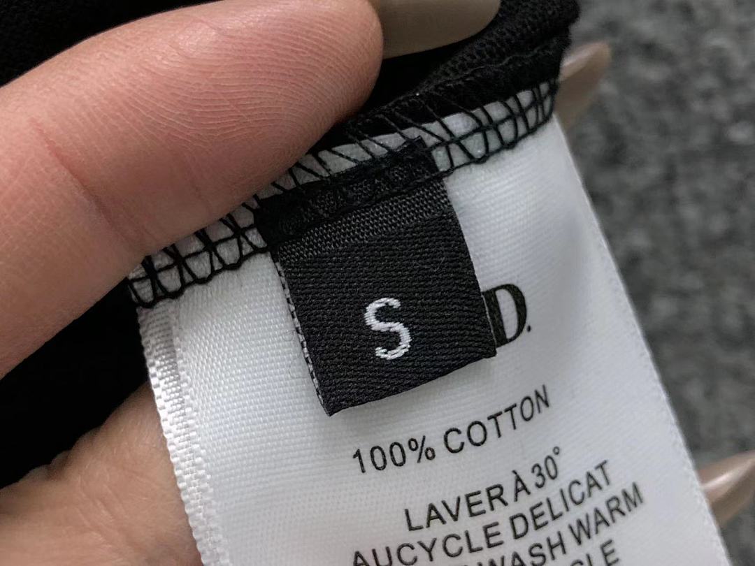 Chanel 98 ENFANTS RICHES DEPRIMES LONG SLEEVED 211141378 (Im 170Cm 57Kg I Wear Size S In The Phot) - Image 28