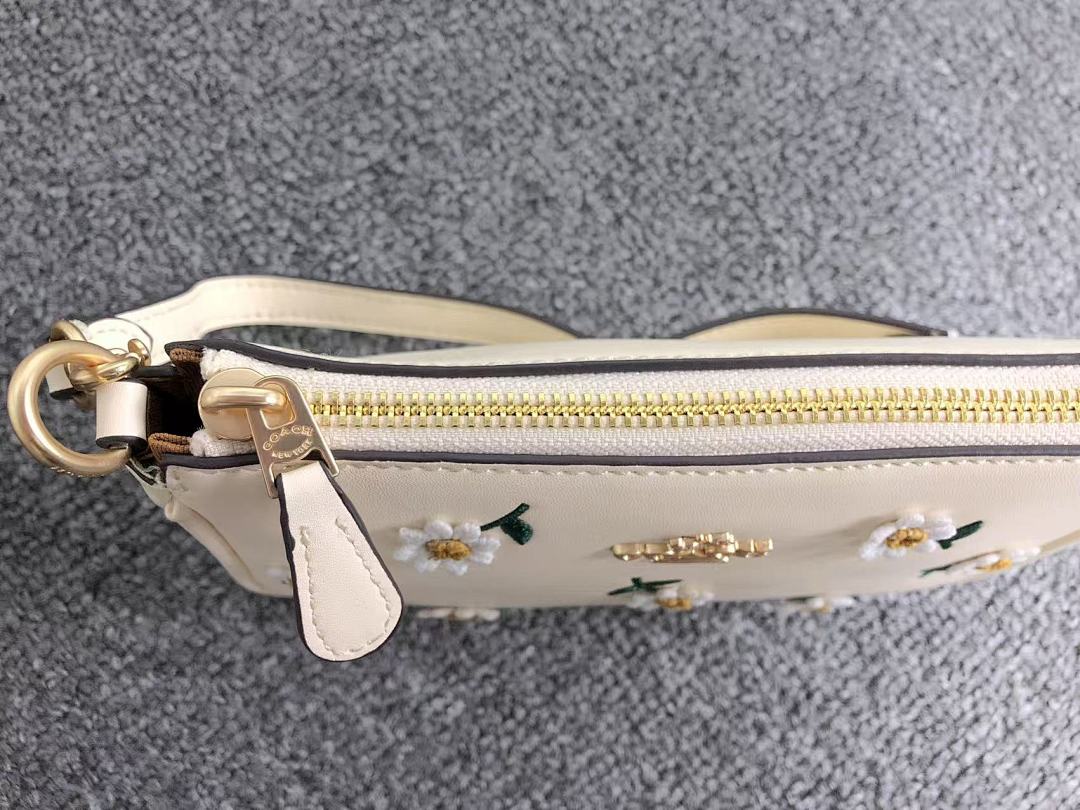 Coach 135 C⭐A⭐H BAG 4105051575 (Long 19CM* Wide 5CM*12CM) - Image 13
