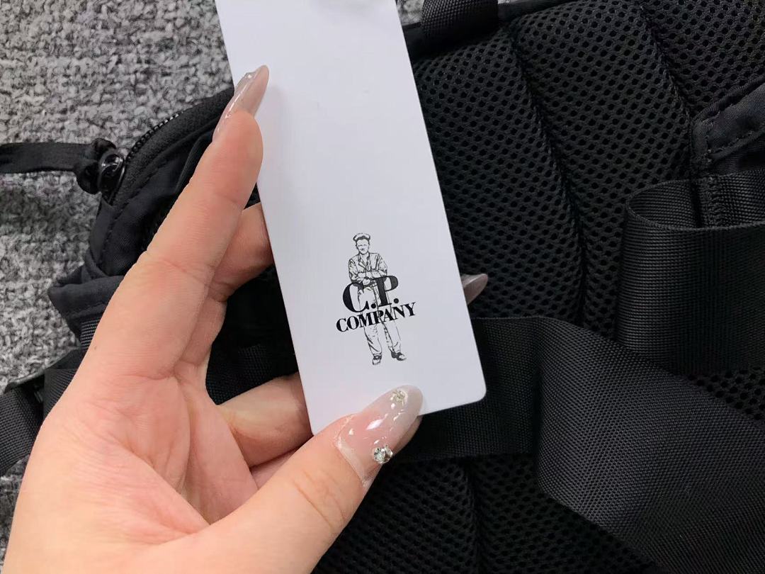 C.P. Company 138 CP BAG 411110529 (Long 21CM* Wide 6CM* High 15CM) - Image 36