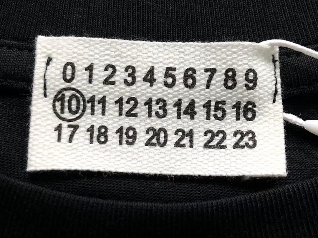 On Running 95 MAISON MARGIELA T-SHIRT 42031801167 (Im 170Cm 60Kg I Wear Size L In The Phot) - Image 19